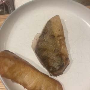 フライパンで ぶりの塩焼き レシピ 作り方 By Yuriko Cafe 楽天レシピ フライパンで ぶりの塩焼き レシピ 作り方 By Yuriko Cafe 楽天レシピ